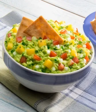 Chunky Mango Guacamole