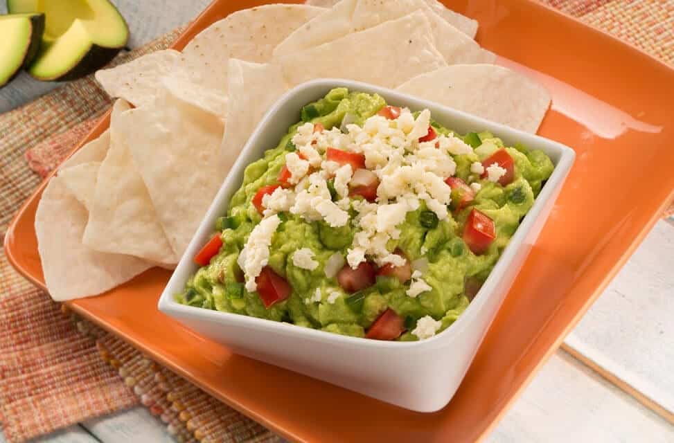 Guacamole con Queso Fresco