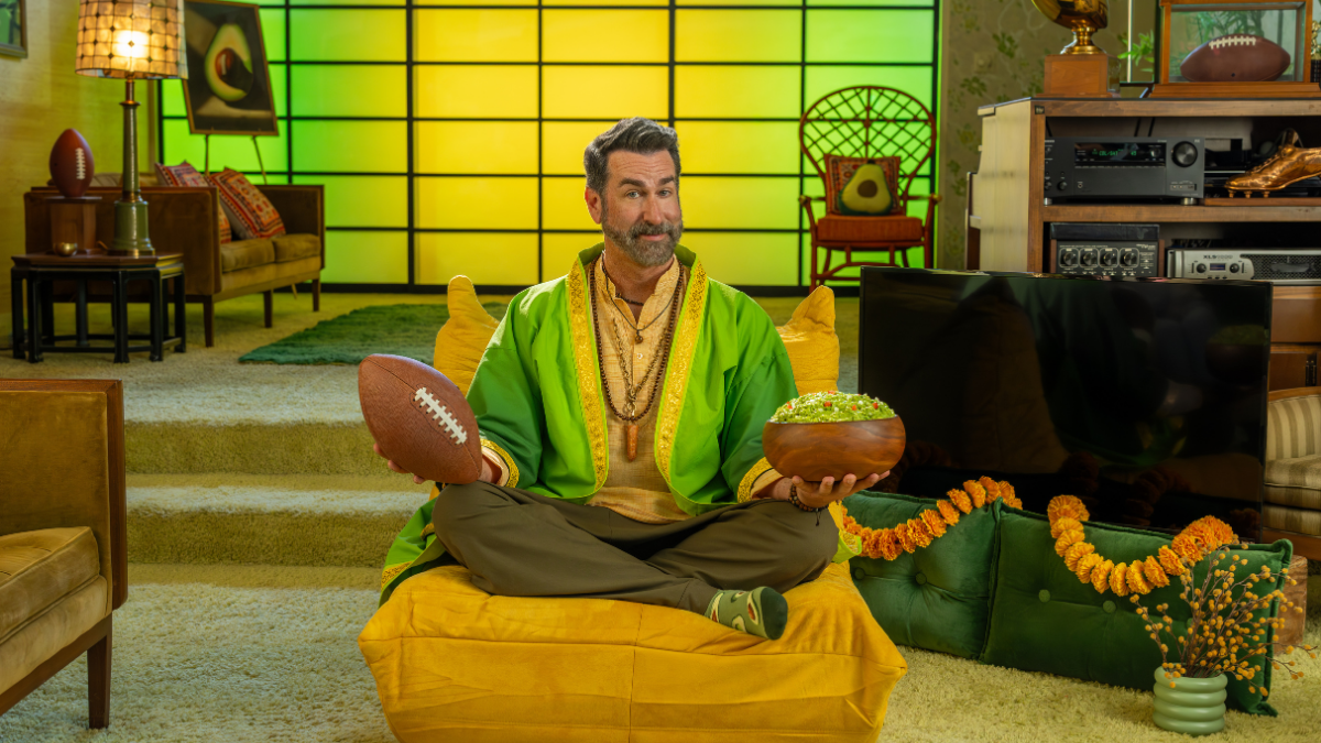 Out-predict Rob Riggle in the Prediction Pit in Avocados From Mexico's AI-Powered Super Bowl Play